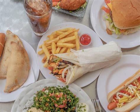 Del total de Restaurantes, Shawarma Kyngz es uno de los más importantes en Lima con 4.1 de rating sobre un máximo de 5. Consigue 15 días de delivery gratis en Shawarma Kyngz - Urb Cercado de Lima. Descubre las comidas más populares de Shawarma Kyngz - Urb Cercado de Lima en Rappi.